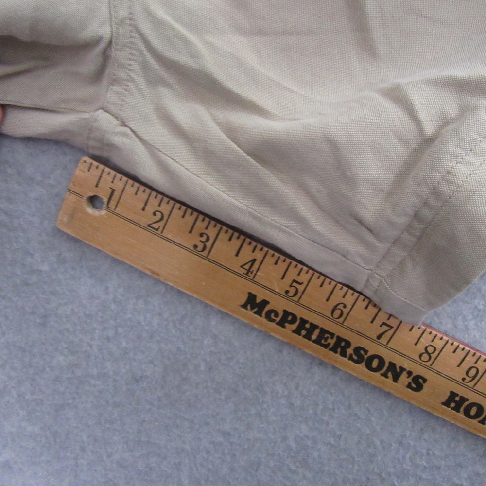 REI Mens Cargo Shorts 36 x 7 Long Beige Hikng Outdoor Pocket‎ Casual - Picture 8 of 9